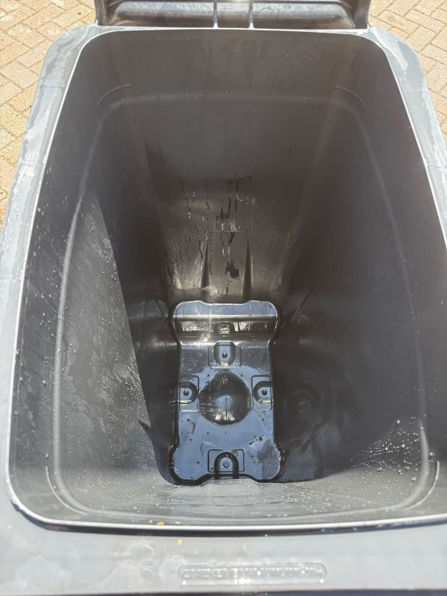Household waste bin after cleaning